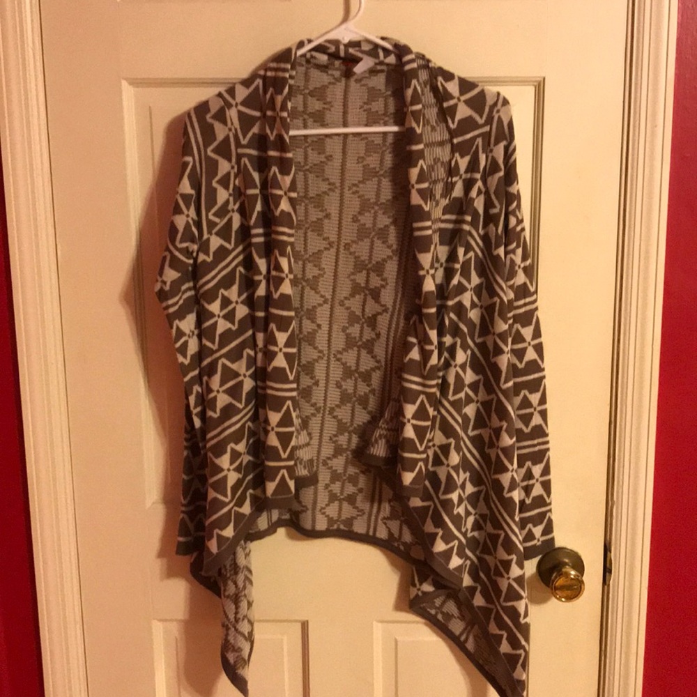 Dillard’s Cardigan